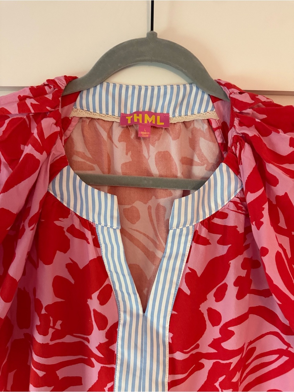 THML Red and Pink Floral Puff Sleeve Blouse - Picture 5 of 6